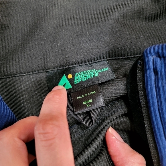 Eastern Mountain Sports Windstopper Jacket Mens Blue Black N25 - Picture 11 of 11